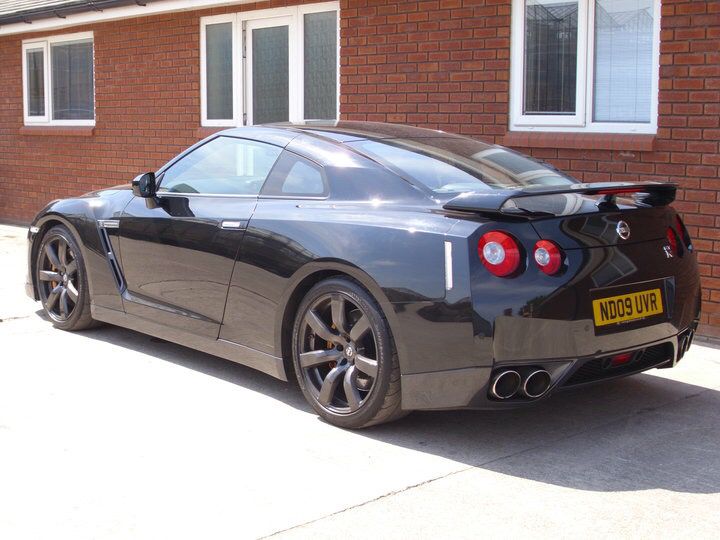 Holiday Friend Finder family travel connection app user testimonial image